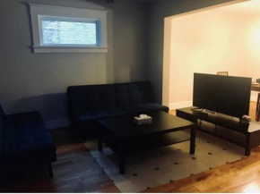 Cozy Home Close to Kitchener downtown, Kitchener